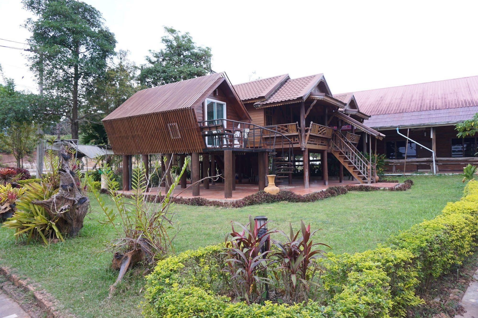 Phurua Bussaba Resort&Spa Loei Bagian luar foto