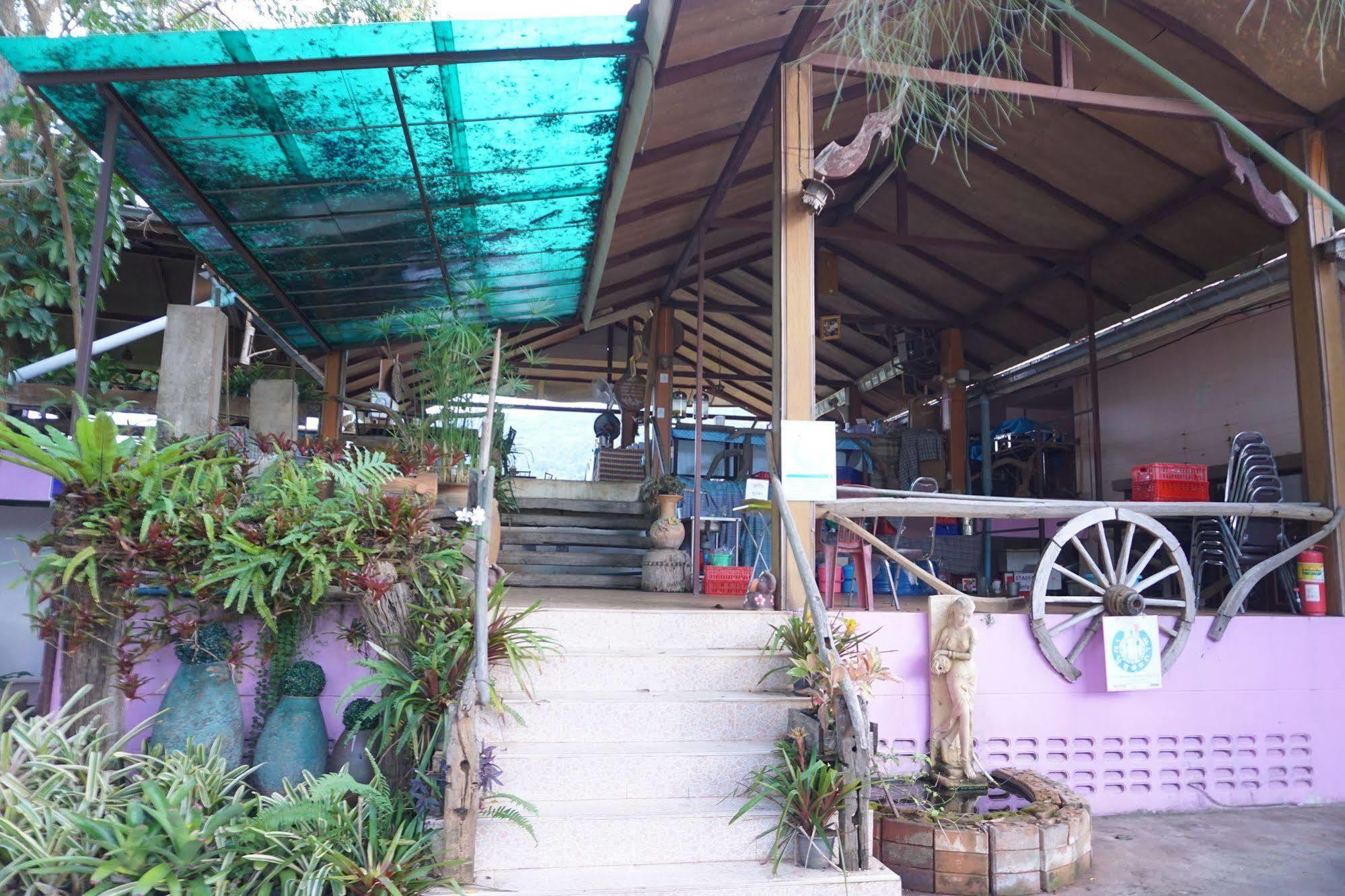 Phurua Bussaba Resort&Spa Loei Bagian luar foto