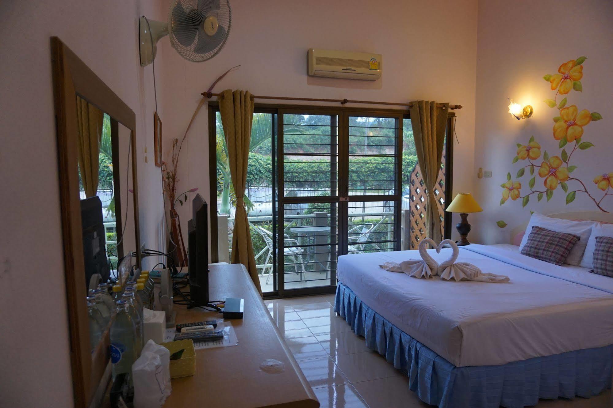 Phurua Bussaba Resort&Spa Loei Bagian luar foto