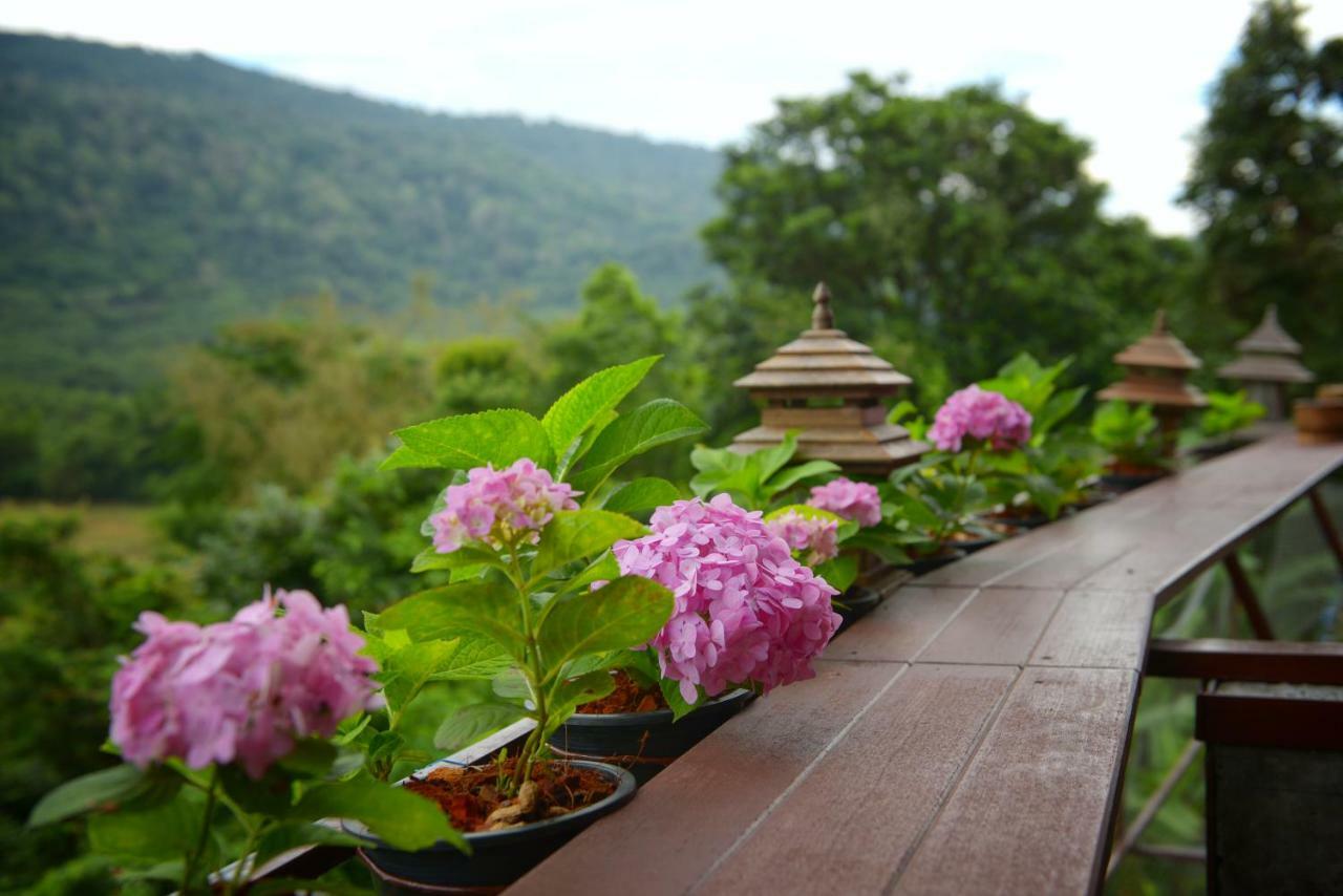 Phurua Bussaba Resort&Spa Loei Bagian luar foto